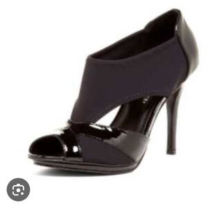 Donald J. Pliner | Peep Toe Patent Leather High Heels